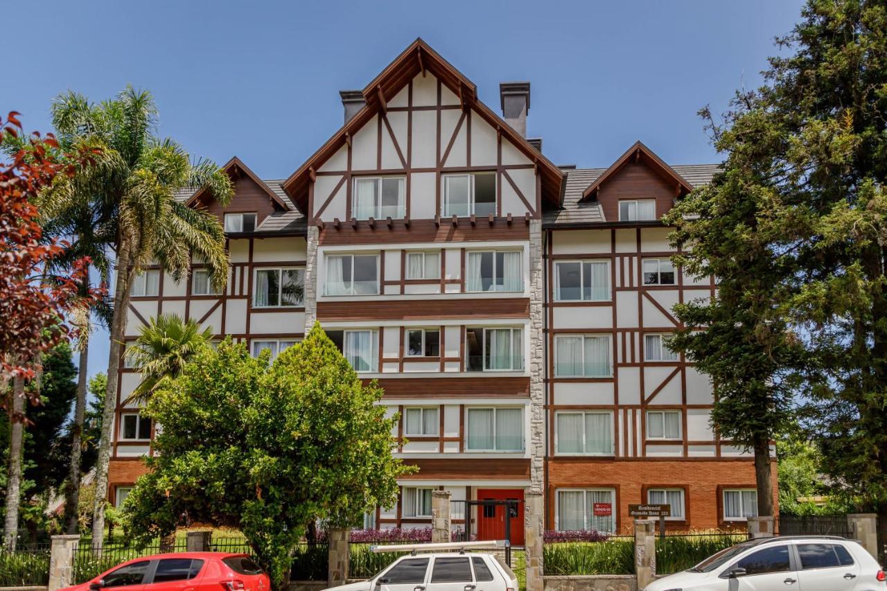 Apto Lindamente Decorado No Centro De Gramado Apartment Екстериор снимка
